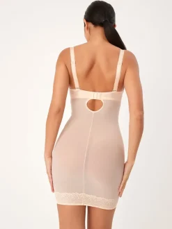 Shapewear|Next Pastelroze nude - Kanten DD+ slipdress met lichte vulling en sterke buikcorrectie