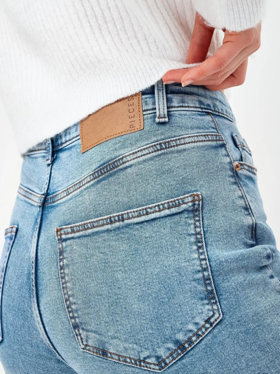 Jeans*PIECES - Mom jeans
