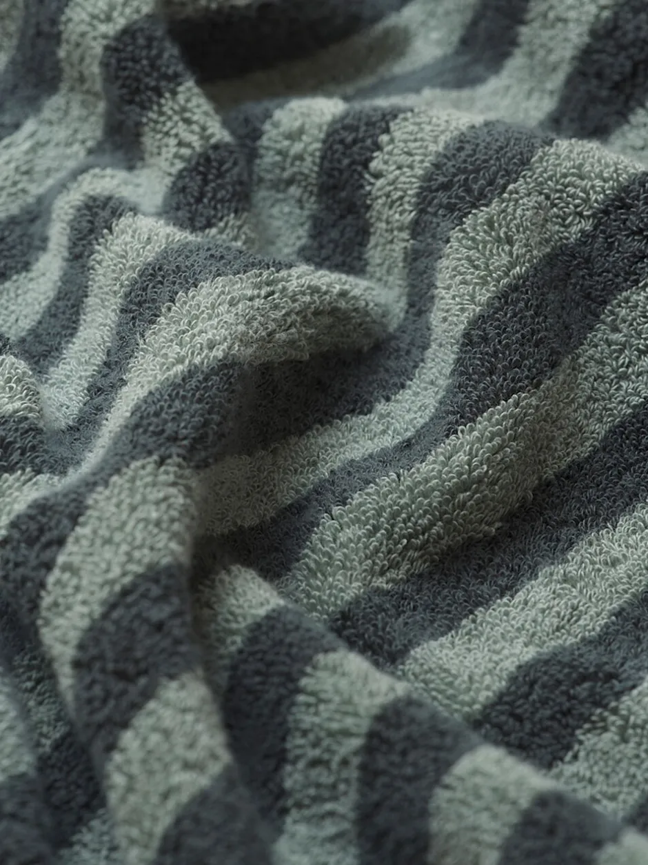 Piglet In Bed|Piglet in Bed Pembroke Stripe Towel Dennengroen