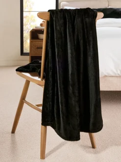 Kussentjes En Plaids|Kussentjes En Plaids|Next Pluche fleece sprei