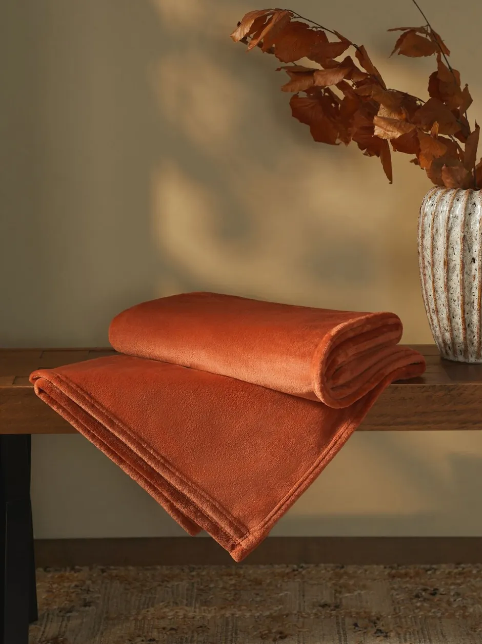Kussentjes En Plaids|Kussentjes En Plaids|Next Pluche fleece sprei