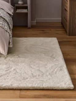 Vloerkleden En Lopers|Vloerkleden En Lopers*Next Pluche vloerkleed van imitatiebont Ivoor
