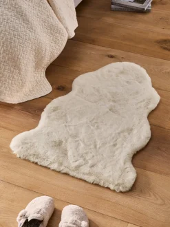 Vloerkleden En Lopers|Vloerkleden En Lopers*Next Pluche vloerkleed van imitatiebont Ivoor