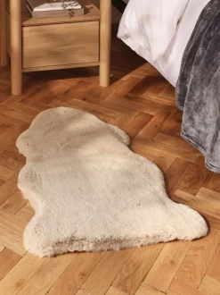Vloerkleden En Lopers|Vloerkleden En Lopers*Next Pluche vloerkleed van imitatiebont Licht natuurlijk