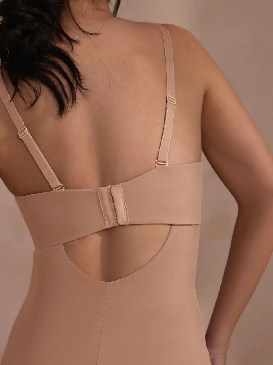 Shapewear|Next - DD+ minimaliserende buikcorrigerend ondergoed met bandeau en pijpjes Praline nude