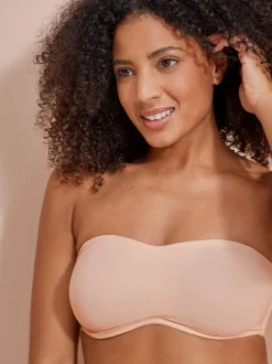 Beha's*Next - Minimaliserende strapless bandeaubeha zonder vulling in cupmaat DD+ Praline nude