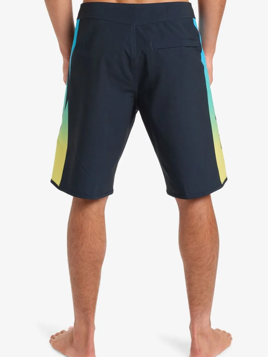 Badkleding|Quiksilver Surfsilk Holmes 20 Logo Swim Shorts