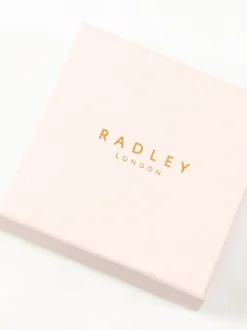 Sieraden|Radley dames Cranwell Close armband met bedel van springende hond