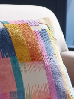 Kussentjes En Plaids|Kussentjes En Plaids*Next Retro Edge kussen van uitgesneden fluweel Meerkleurig