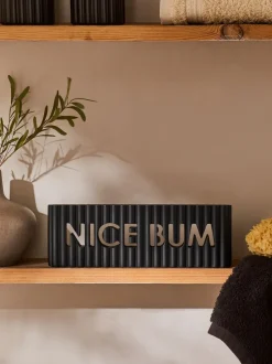 Decoraties|Next Rib Word Block Ornament Zwarte mooi achterwerk