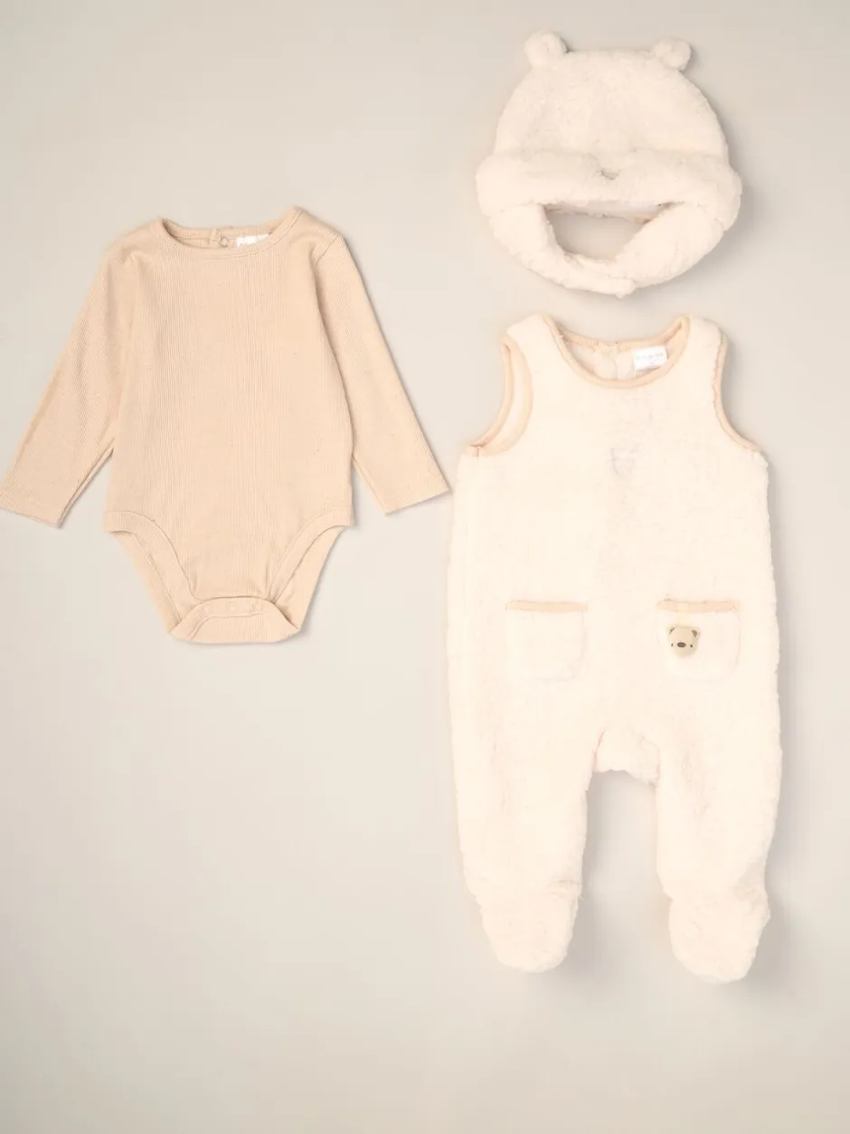 Rompertjes En Tuinbroeken|Tuinbroeken|Rock-A-Bye Baby Boutique Baby Borg witte bretelbroeken bodysuit en hoedenset 3 -delig