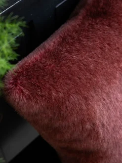 Kussentjes En Plaids|Kussentjes En Plaids*Rockett St George Luxe Faux Fur Cushion Bordeauxrood