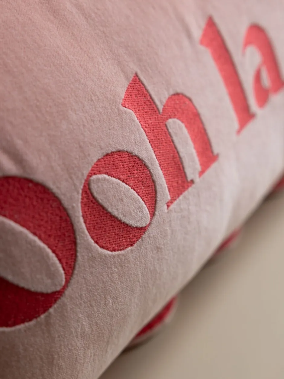 Kussentjes En Plaids|Kussentjes En Plaids*Rockett St George Ooh La La Scalloped Velvet Slogan Cushion