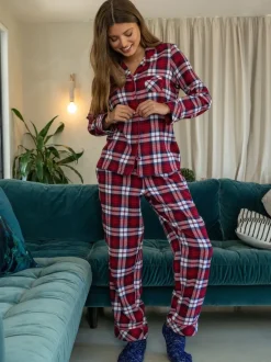 Pyjama's|Loungewear*Pour Moi - geschenkset van behaaglijke geborsteld katoenen pyjama met ruit Rood