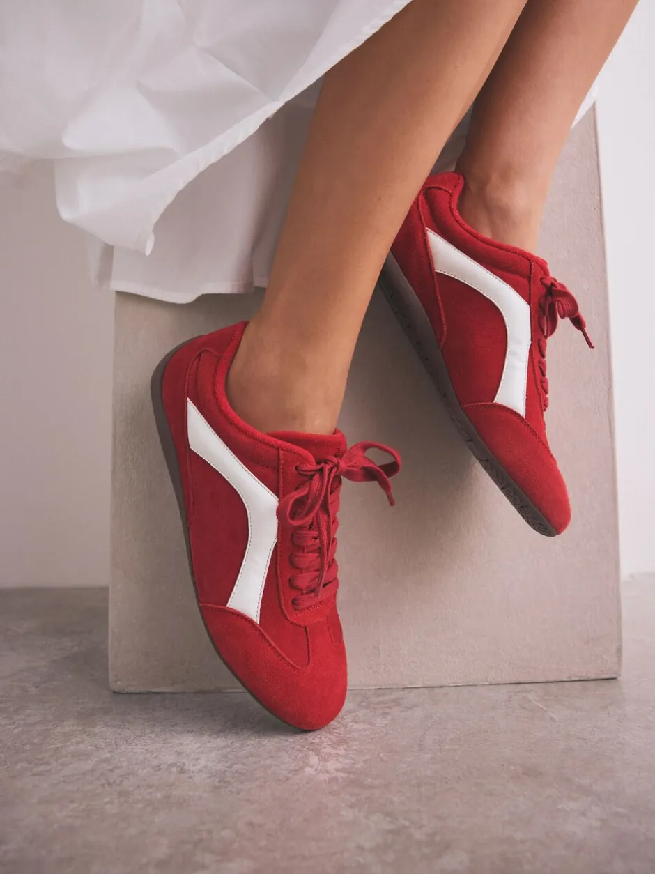 Sneakers*Next - Forever Comfort® Leather Slimsole Lace-Up Trainers Rood suède
