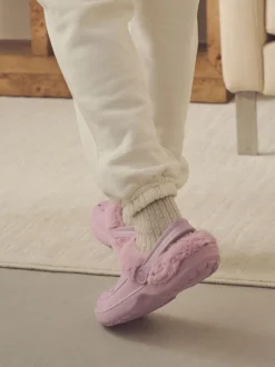 Pantoffels|Next Roze - Met imitatiebont gevoerde damespantoffels