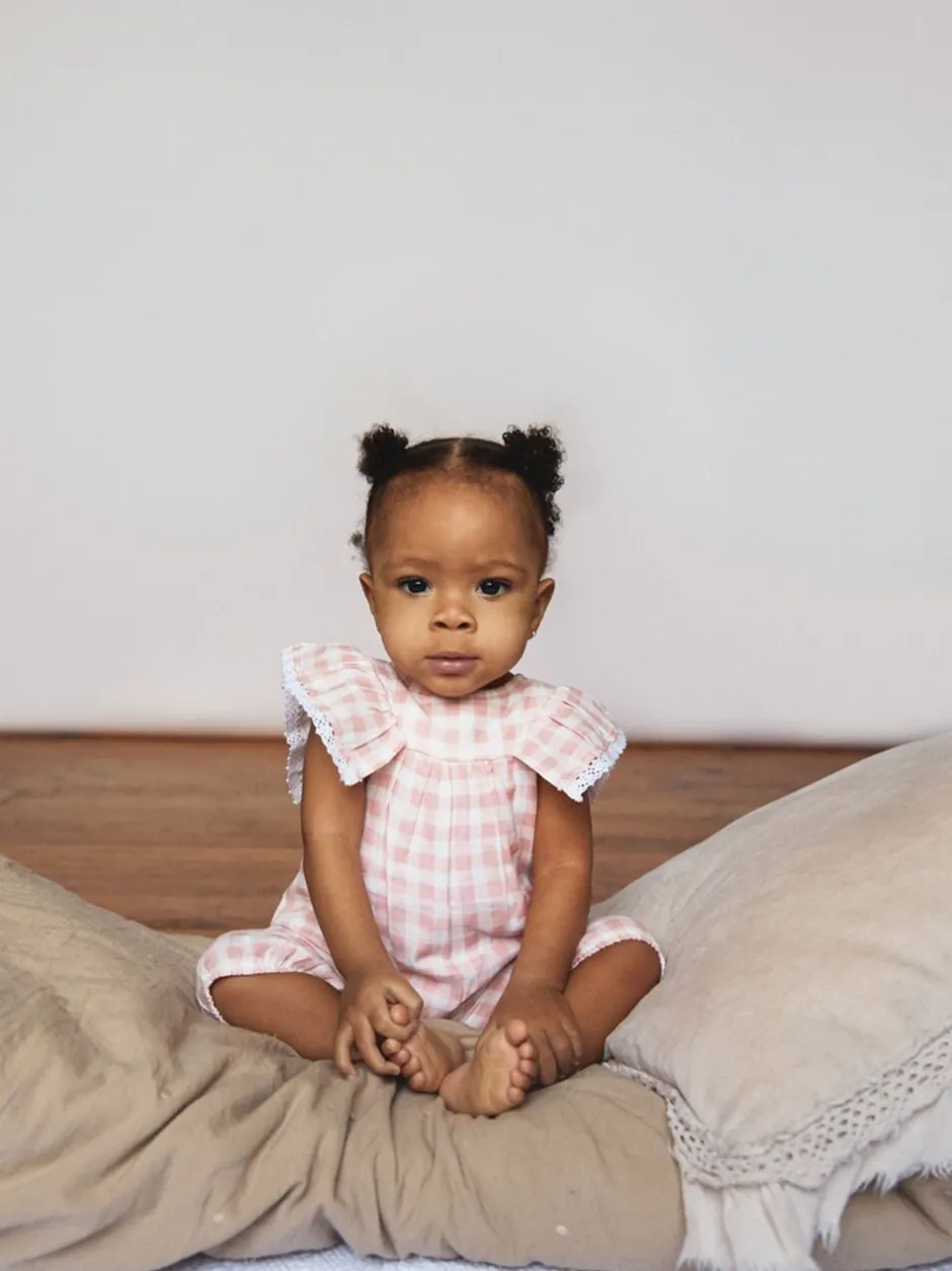 Jumpsuits En Playsuits|The Little Tailor - Mousseline babyplaysuit van 100% katoen Roze