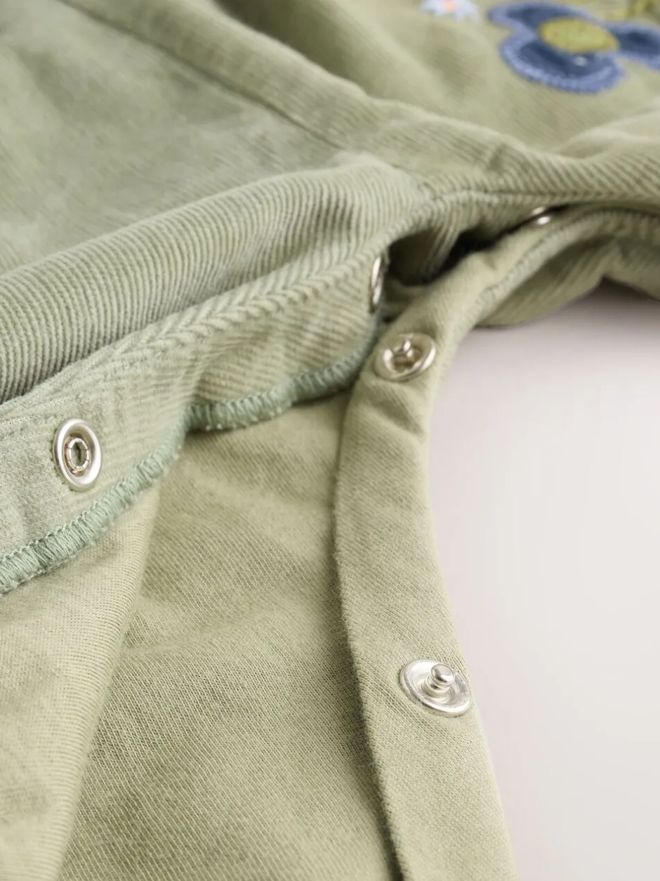 Rompertjes En Tuinbroeken|Sets En Combisets|Next Saliegroen met borduursel - 2 -delige Baby Set van Bodysuit met Lange mouwen en corduroy bretelbroeken (0mnd -3jr)