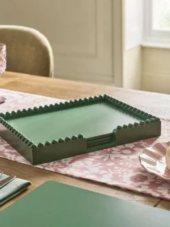 Tafellinnen En Placemats *Next Set of 4 Bobbin Wooden Placemats in Holder Groen