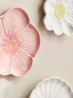 Canvassen En Kunst Voor Aan De Wand*Next Set of 3 Ceramic Flower Wall Art