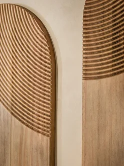 Canvassen En Kunst Voor Aan De Wand*Next Set of 3 Wooden Global Carved Pill Wall Art
