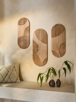 Canvassen En Kunst Voor Aan De Wand*Next Set of 3 Wooden Global Carved Pill Wall Art