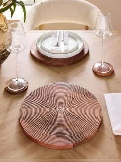 Tafellinnen En Placemats *Next Set van 2 Bronx geëtste houten placemats Natuurlijk