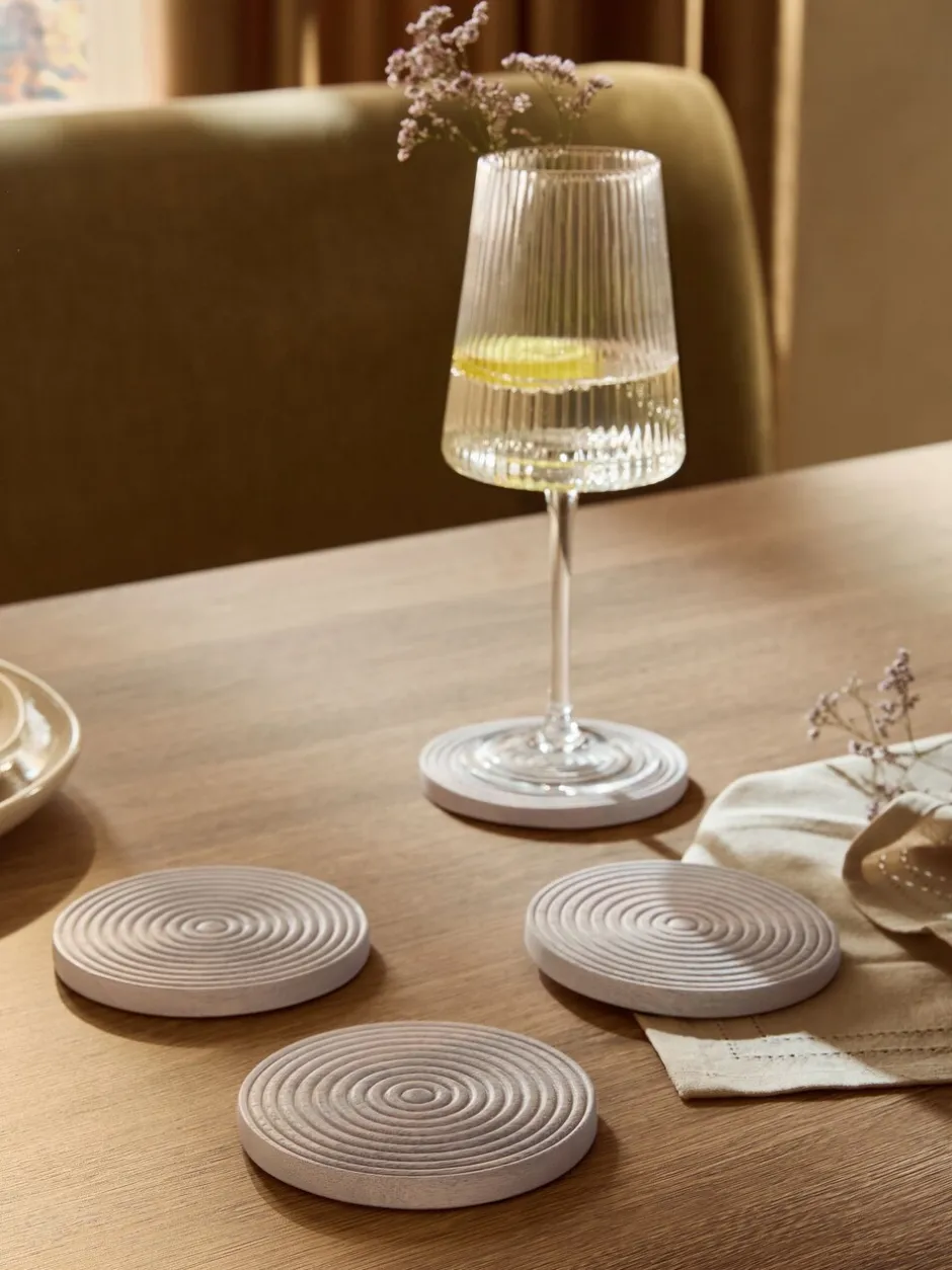 Tafellinnen En Placemats |Next Set van 4 Bronx geëtste houten onderzetters Kalkwas