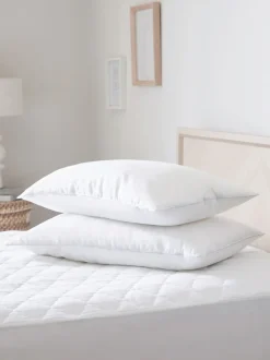 Dekbedden En Kussens*Next Set van 2 Sleep In Silk kussens van 100% katoen