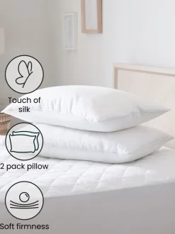 Dekbedden En Kussens*Next Set van 2 Sleep In Silk kussens van 100% katoen