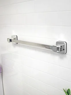 Badkameraccessoires|Showerdrape zuignap wandgemonteerde handdoekenrail Pushloc