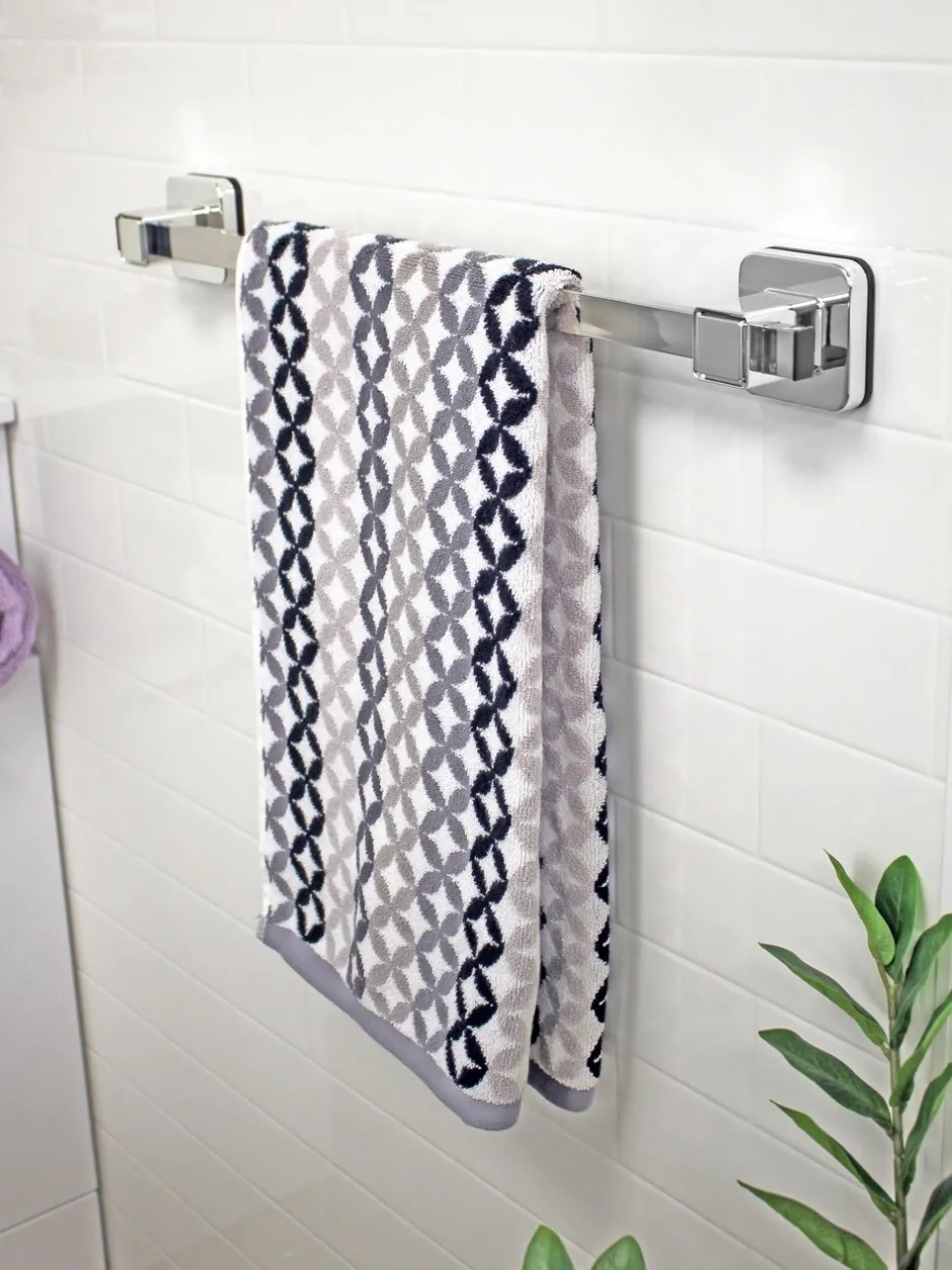 Badkameraccessoires|Showerdrape zuignap wandgemonteerde handdoekenrail Pushloc