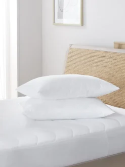 Dekbedden En Kussens*Next Sleep In Comfort' kussens