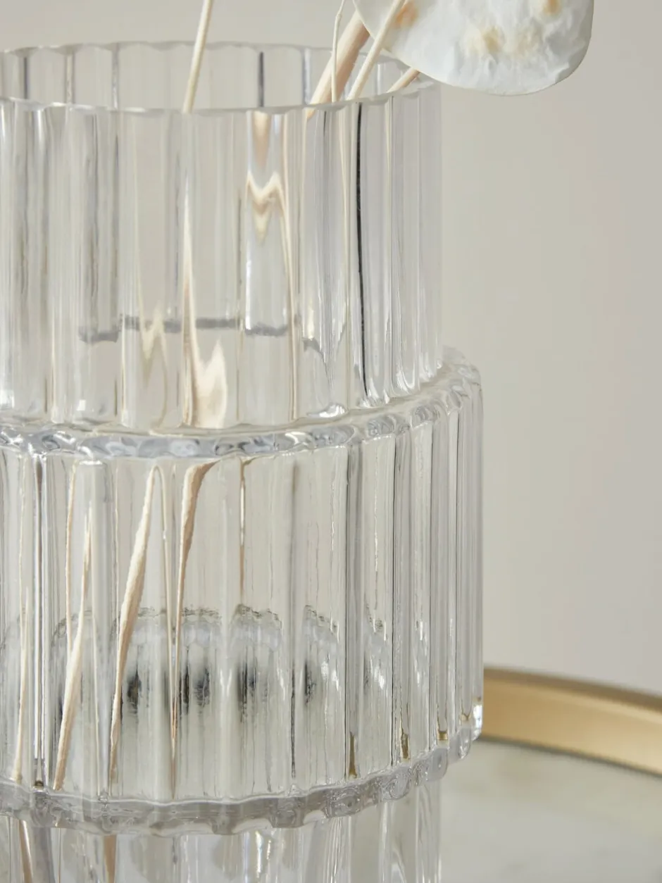 Vazen*Next Small Ribbed Glass Vase Wissen