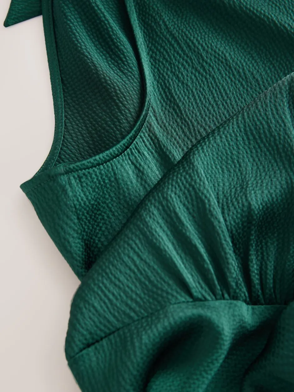 Gelegenheidskleding|Jurken*Next Smaragdgroen - Satijnen halter mouwloze midi-jurk met textuur