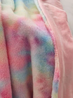 Kussentjes En Plaids|Kussentjes En Plaids*Next Sprei van imitatiebont met regenboog en ombré-effect