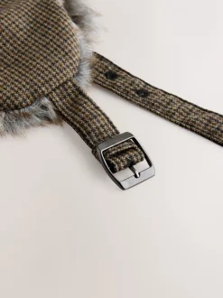 Mutsen, Sjaals En Handschoenen|Next Tandcontrole bij bruine honden - Wintermuts