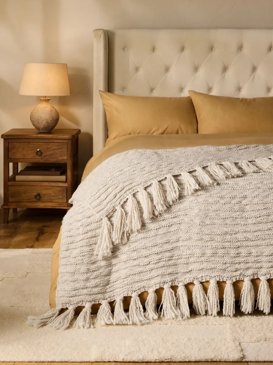 Kussentjes En Plaids|Kussentjes En Plaids*Next Tassel Knit Throw Licht natuurlijk