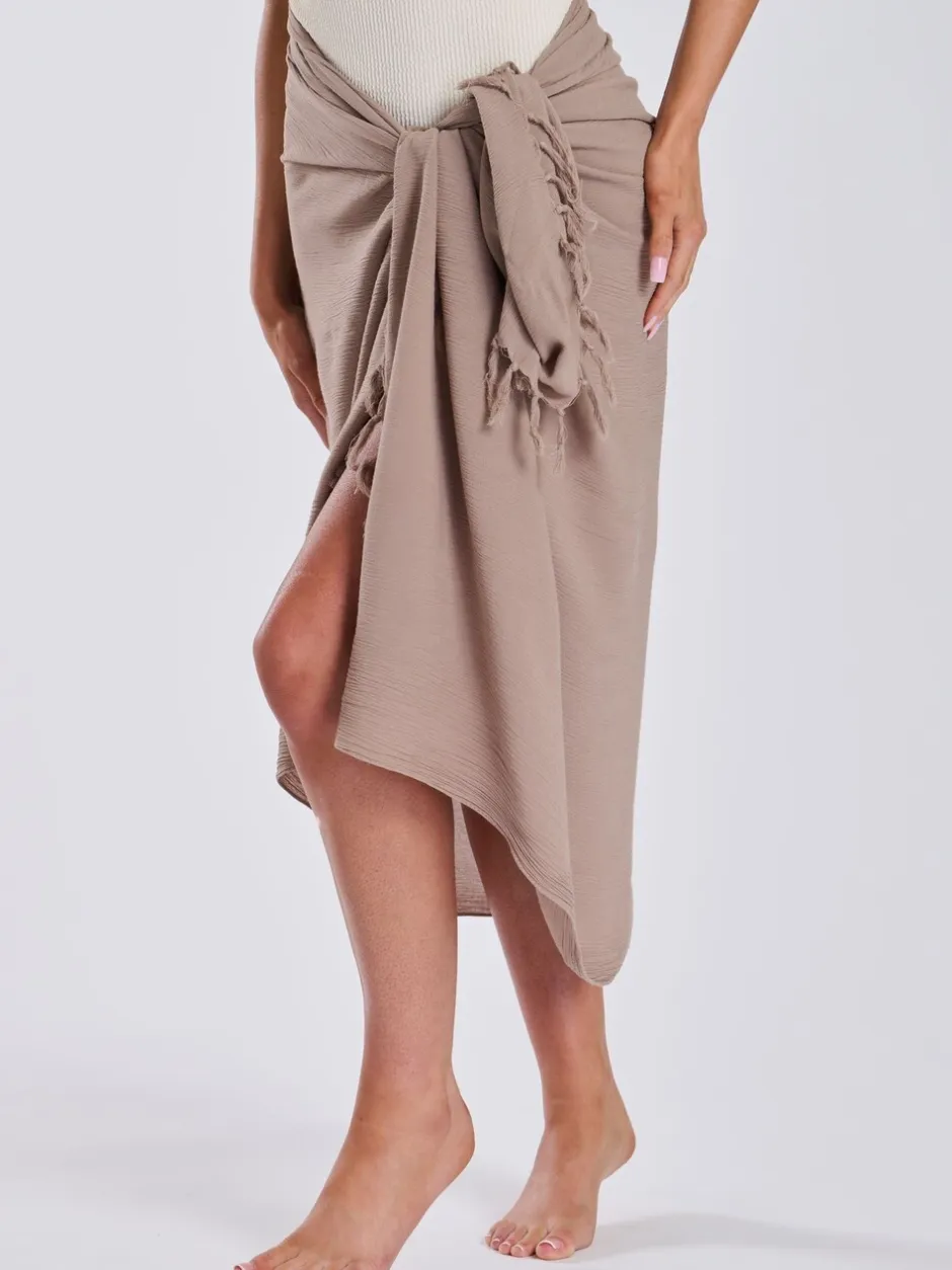 Mutsen, Handschoenen En Sjaals|South Beach Taupe - - Gekreukte viscose sarong-tuniek met franje