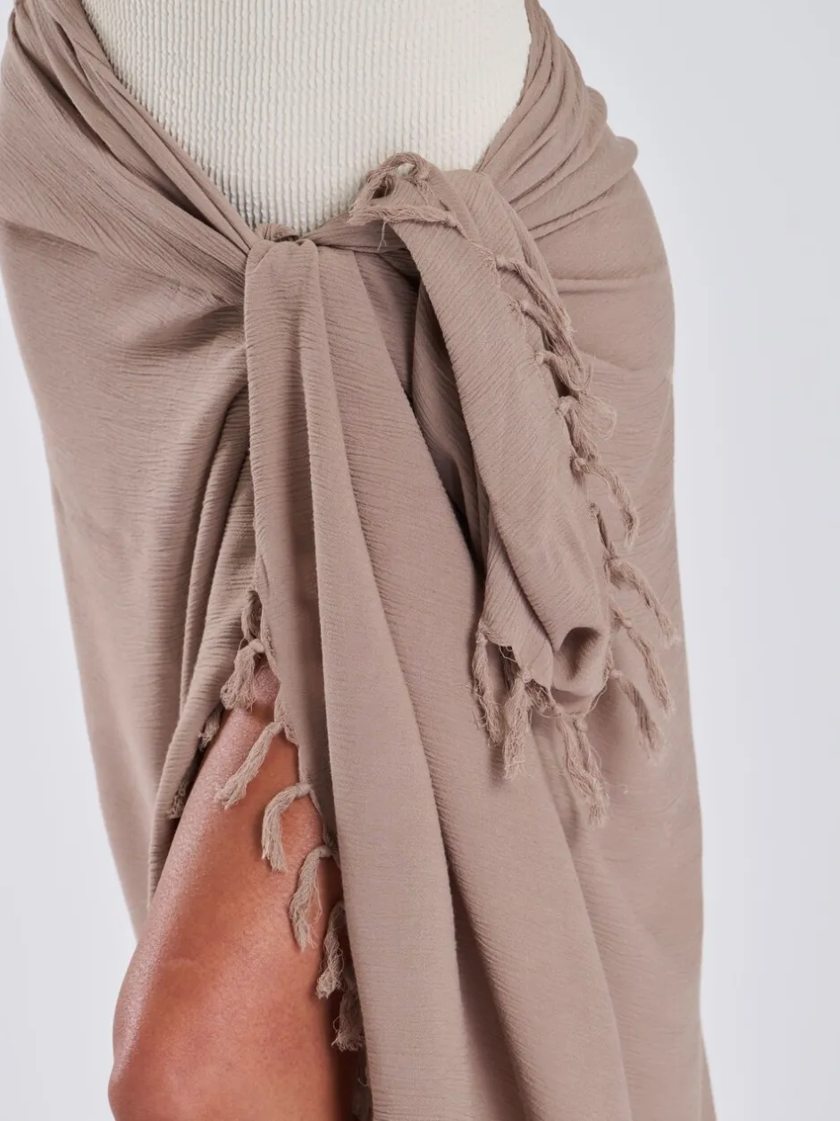 Mutsen, Handschoenen En Sjaals|South Beach Taupe - - Gekreukte viscose sarong-tuniek met franje