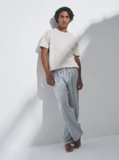 Pyjama's|Loungewear|The Set 3 Pack Jersey T-Shirt and Flannel Pyjamas