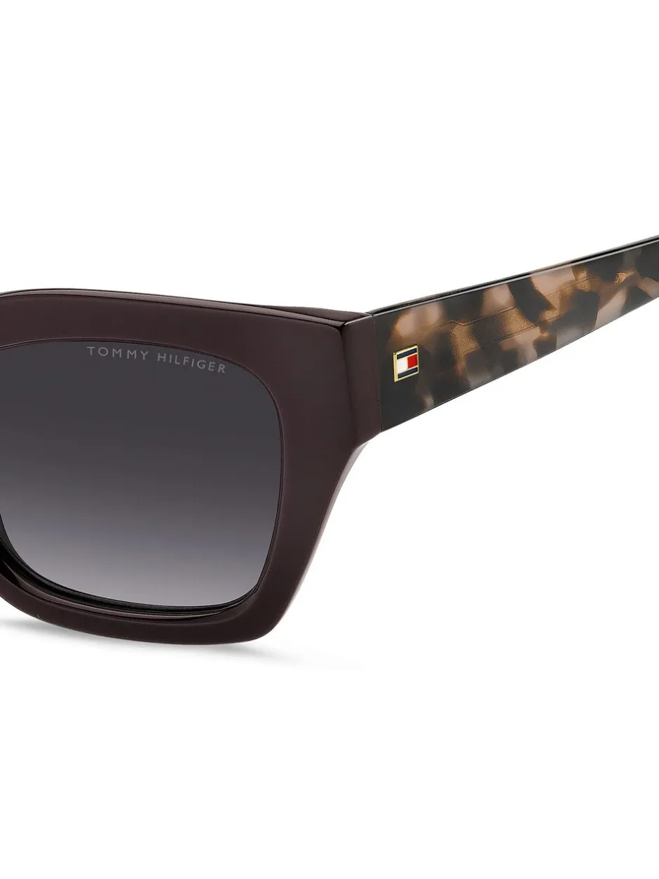 Zonnebril*Tommy Hilfiger Cat Eye Sunglasses in Burgundy and Pink Havana