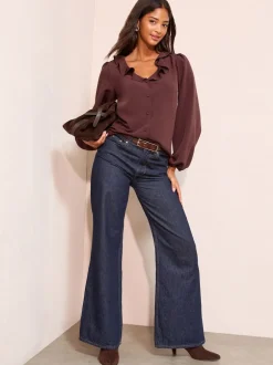 Blouses En Overhemden|Tops En T-Shirts|Friends Like These - Long Sleeve Button Front Ruffle Blouse Vijgpaars