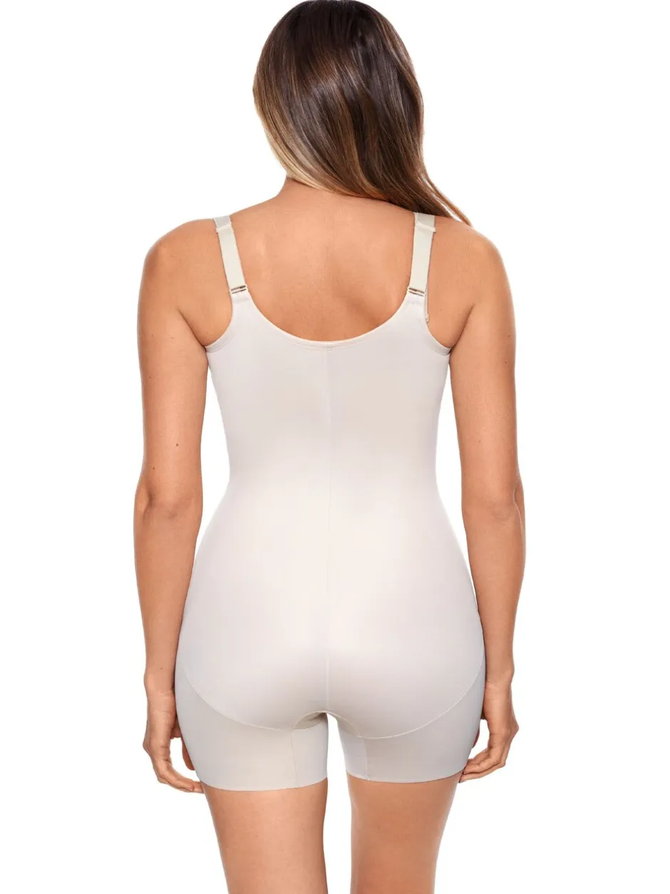 Shapewear|Miraclesuit - Shapewear - Extrasterk vormgevende body met directe buikcorrectie Warm beige