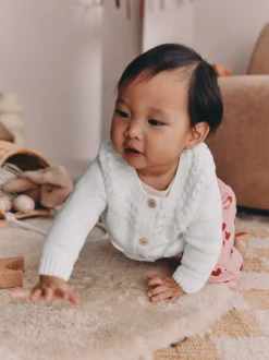 Gebreide Kleding*Next - Baby Heart Pocket Button Through Cardigan (0mths-2yrs) Wit