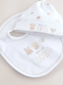 Mutsjes En Antikrabwantjes|Next Wit - Baby pyjama en muts set (0-12mnd)