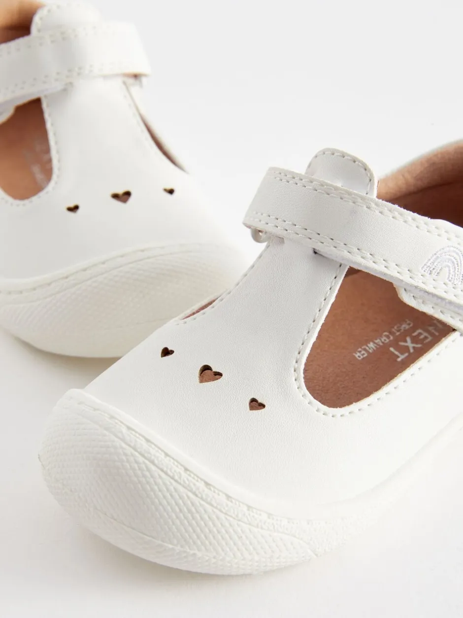 Babyschoenen*Next - Babyslofjes met T-bandje Wit