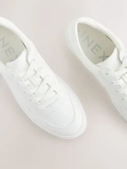 Sneakers*Next - Cleat Chunky sneakers met vetersluiting Wit