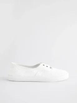 Sneakers*Next - Geborduurde veterloze canvas instapsneakers Wit