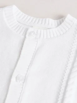 Gebreide Kleding|Next Wit - Kabelgebreid babyvestje